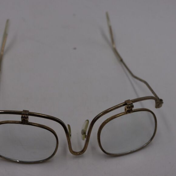 Vintage Gold Wire Fold Down Makeup Glasses Magnifying Spectacles - Picture 4 of 4